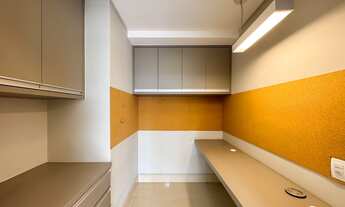 Imagem 5: 3 dormitórios, 3 suíte, 5 banheiro, 3 vagas na garagem, 182M² de Área Construída