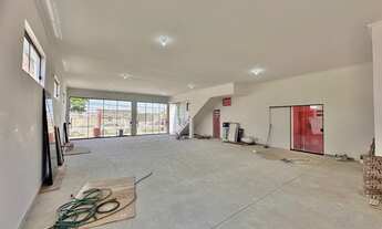 Imagem 5: 4 banheiro, 4 vagas na garagem, 320M² de Área Construída, 320M² de Área Total