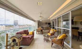 Imagem 2: 4 dormitórios, 4 suíte, 6 banheiro, 4 vagas na garagem, 278M² de Área Construída