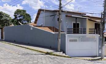 Imagem: 3 dormitórios, 1 suítes, 2 banheiro, 4