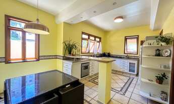 Imagem 7: 4 dormitórios, 3 suíte, 4 banheiro, 2 vagas na garagem, 355M² de Área Construída