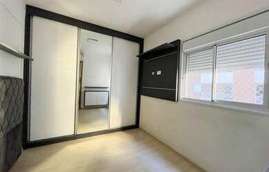 Imagem 6: 2 dormitórios, 1 suítes, 2 banheiro, 2 vagas na garagem, 50M² de Área Construída