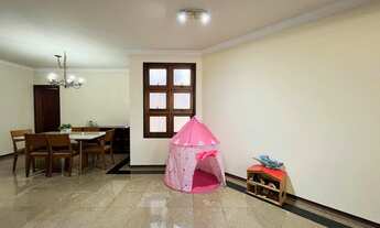 Imagem 5: 4 dormitórios, 2 suíte, 4 banheiro, 4 vagas na garagem, 340M² de Área Construída