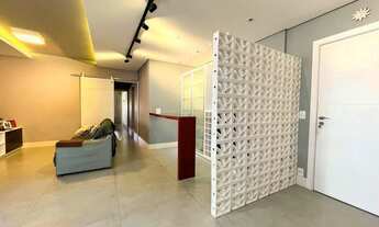 Imagem 2: 3 dormitórios, 3 suíte, 4 banheiro, 3 vagas na garagem, 151M² de Área Construída