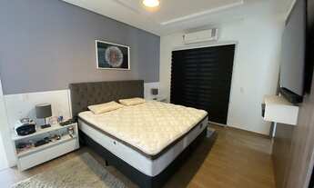 Imagem 6: 3 dormitórios, 3 suíte, 5 banheiro, 2 vagas na garagem, 329M² de Área Construída