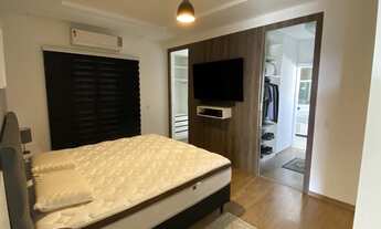 Imagem 7: 3 dormitórios, 3 suíte, 5 banheiro, 2 vagas na garagem, 329M² de Área Construída