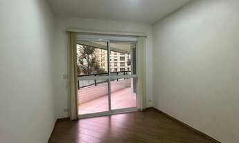 Imagem 4: 3 dormitórios, 3 suíte, 5 banheiro, 3 vagas na garagem, 180M² de Área Construída