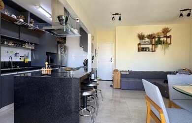 Imagem 5: 2 dormitórios, 1 banheiros, 1 vaga na garagem, 64M² de Área Construída, 64M² de Área Total