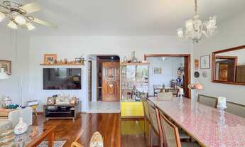 Imagem 3: 4 dormitórios, 3 suíte, 5 banheiro, 2 vagas na garagem, 200M² de Área Construída