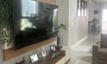 Imagem 7: 3 dormitórios, 3 suíte, 5 banheiro, 2 vagas na garagem, 229M² de Área Construída