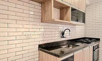 Imagem 2: 2 dormitórios, 1 suítes, 2 banheiro, 1 vaga na garagem, 65M² de Área Construída