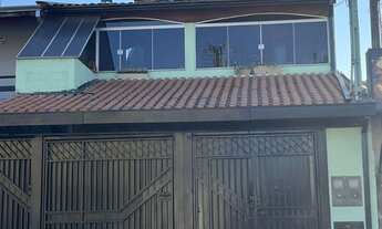 Imagem: 2 dormitórios, 1 suítes, 4 banheiro, 2