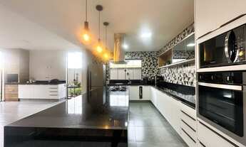 Imagem 7: 4 dormitórios, 1 suítes, 3 banheiro, 4 vagas na garagem, 200M² de Área Construída