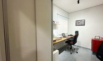 Imagem 4: 4 dormitórios, 1 suítes, 3 banheiro, 4 vagas na garagem, 200M² de Área Construída