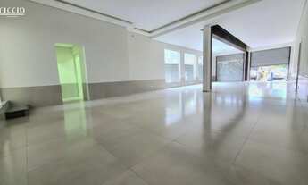 Imagem 2: 3 banheiro, 7 vagas na garagem, 440M² de Área Construída, 440M² de Área Total