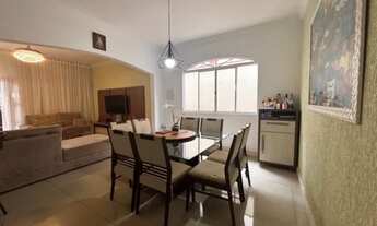 Imagem 6: 3 dormitórios, 1 suítes, 4 banheiro, 2 vagas na garagem, 155M² de Área Construída