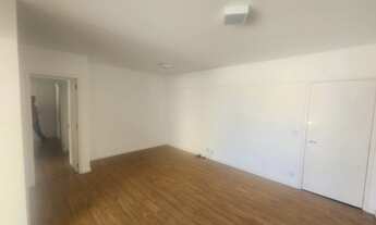 Imagem 7: 3 dormitórios, 1 suítes, 1 banheiros, 2 vagas na garagem, 88M² de Área Construída