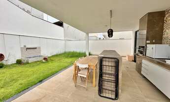 Imagem 3: 34 dormitórios, 3 suíte, 5 banheiro, 2 vagas na garagem, 230M² de Área Construída