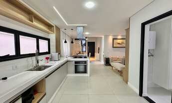 Imagem 4: 34 dormitórios, 3 suíte, 5 banheiro, 2 vagas na garagem, 230M² de Área Construída