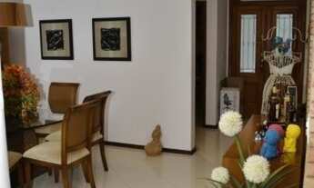 Imagem 6: 5 dormitórios, 3 suíte, 5 banheiro, 4 vagas na garagem, 318M² de Área Construída