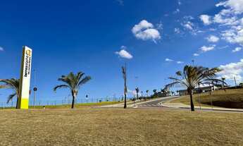 Imagem 7: 333M² de Área Construída, 333M² de Área Total