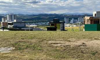 Imagem 3: 333M² de Área Construída, 333M² de Área Total