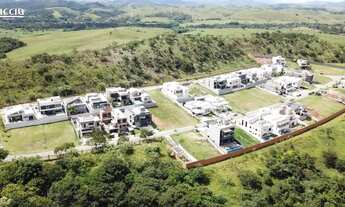 Imagem: 555M² de Área Construída, 555M² de Área