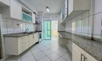 Imagem 4: 3 dormitórios, 2 suíte, 4 banheiro, 2 vagas na garagem, 115M² de Área Construída