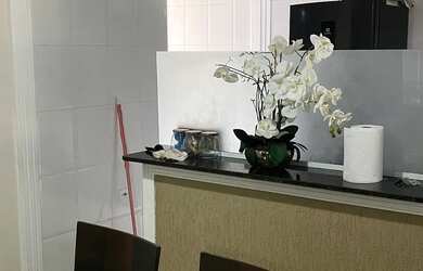 Imagem 7: 3 dormitórios, 1 suítes, 2 banheiro, 2 vagas na garagem, 98M² de Área Construída