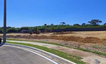 Imagem: 825M² de Área Construída, 825M² de Área