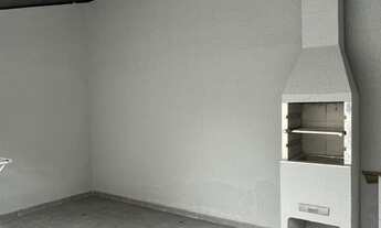 Imagem 2: 2 dormitórios, 1 suítes, 2 banheiro, 2 vagas na garagem, 131M² de Área Construída