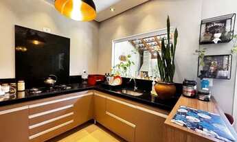 Imagem 6: 3 dormitórios, 1 suítes, 2 banheiro, 1 vaga na garagem, 110M² de Área Construída