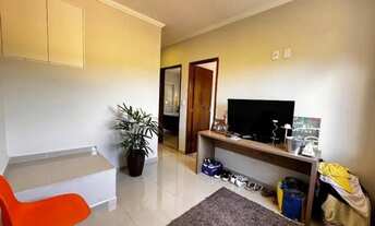 Imagem 7: 3 dormitórios, 1 suítes, 2 banheiro, 1 vaga na garagem, 110M² de Área Construída