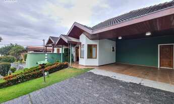 Imagem 2: 4 dormitórios, 3 suíte, 4 banheiro, 4 vagas na garagem, 239M² de Área Construída