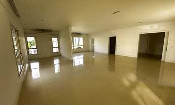 Imagem 1: 3 dormitórios, 3 suíte, 5 banheiro, 4 vagas na garagem, 487M² de Área Total