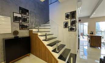 Imagem 4: 3 dormitórios, 1 suítes, 2 banheiro, 2 vagas na garagem, 82M² de Área Construída