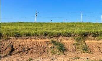 Imagem: 330M² de Área Construída, 330M² de Área