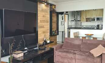 Imagem: 4 dormitórios, 1 suítes, 2 banheiro, 2