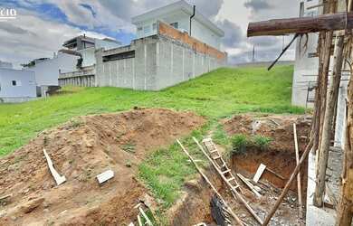 Imagem 2: 450M² de Área Construída, 450M² de Área Total