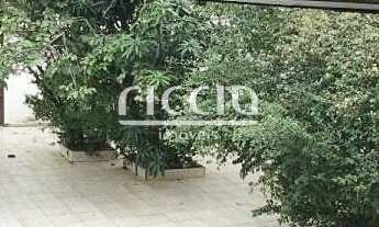 Imagem 5: 3 dormitórios, 2 banheiro, 3 vagas na garagem, 100M² de Área Construída, 250M² de Área Tot