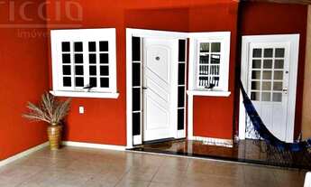 Imagem: 3 dormitórios, 1 suítes, 3 banheiro, 2