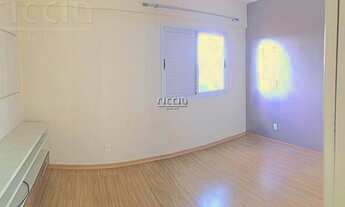 Imagem 6: 3 dormitórios, 1 suítes, 3 banheiro, 2 vagas na garagem, 98M² de Área Construída