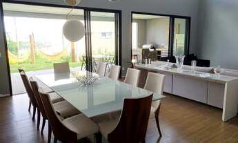 Imagem: 4 dormitórios, 4 suíte, 5 banheiro, 6