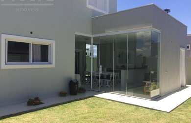 Imagem 5: 4 dormitórios, 4 suíte, 6 banheiro, 4 vagas na garagem, 284M² de Área Construída