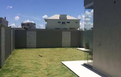 Imagem 7: 4 dormitórios, 4 suíte, 6 banheiro, 4 vagas na garagem, 284M² de Área Construída