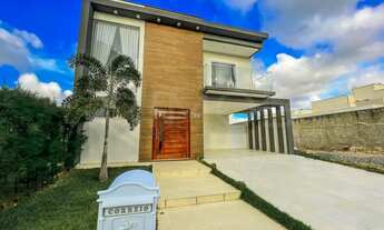 Imagem: Casa com 4 Quartos no Jardisn da Serra