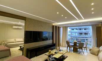 Imagem 3: Vende-se Maravilhoso Apartamento no Ed. Solar da Peninsula - 3 Suítes -Vista mar