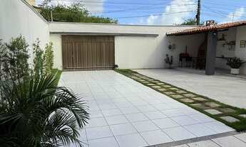 Imagem 2: Vende-se Excelente Casa Duplex em Parque Athenas - 4 quartos - Amplo quintal