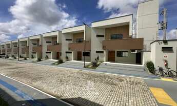 Imagem: Excelente Casa a Venda no Cond. Marianne