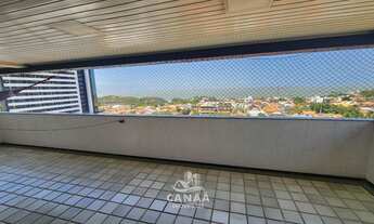 Imagem 2: Vende-se Espaçoso Apartamento no Calhau - 4 Suítes - Vista mar - Super Ventilado